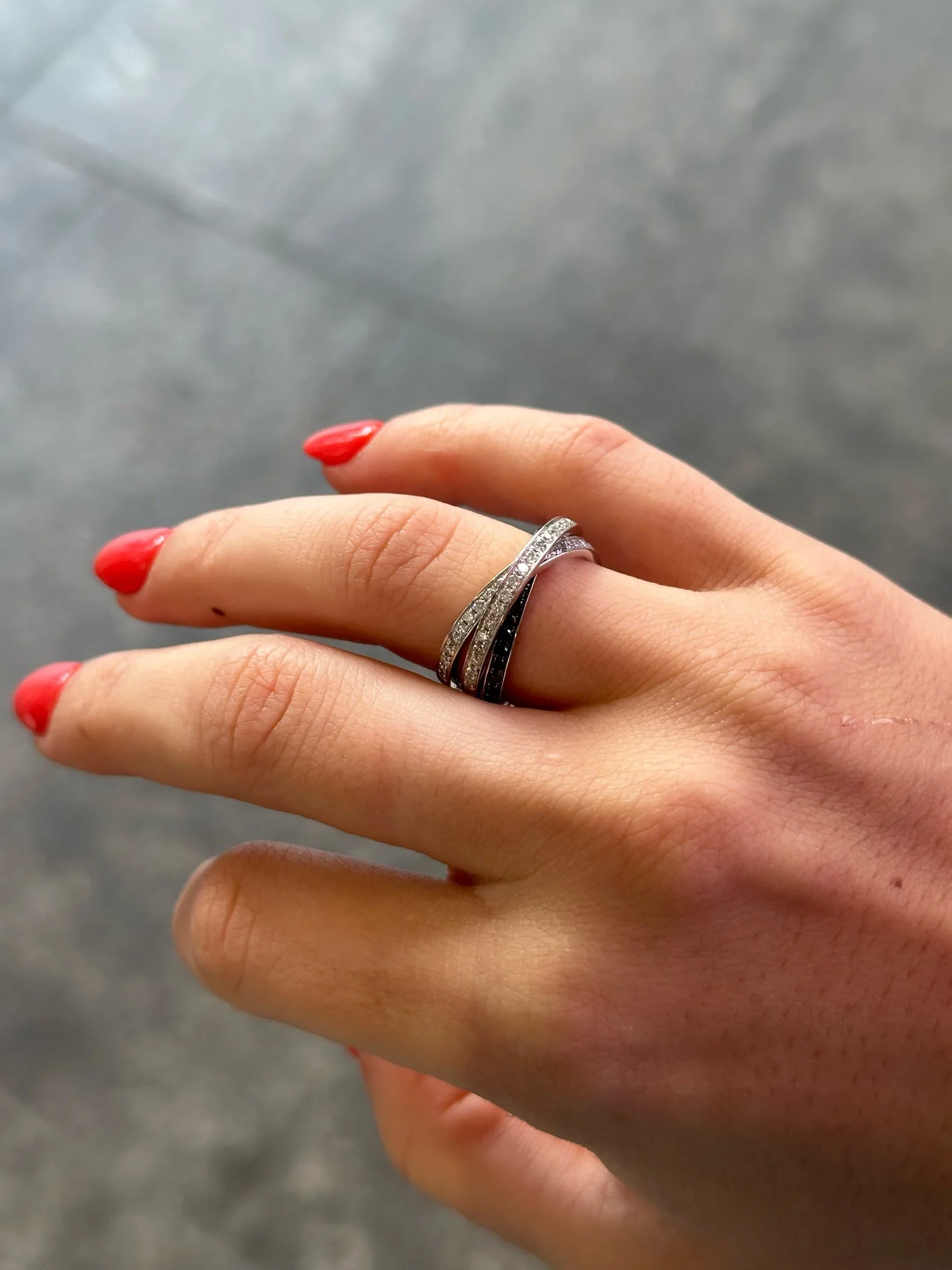 Ladies Three Eternity Black Diamond and Round Diamond Ring - Image 2