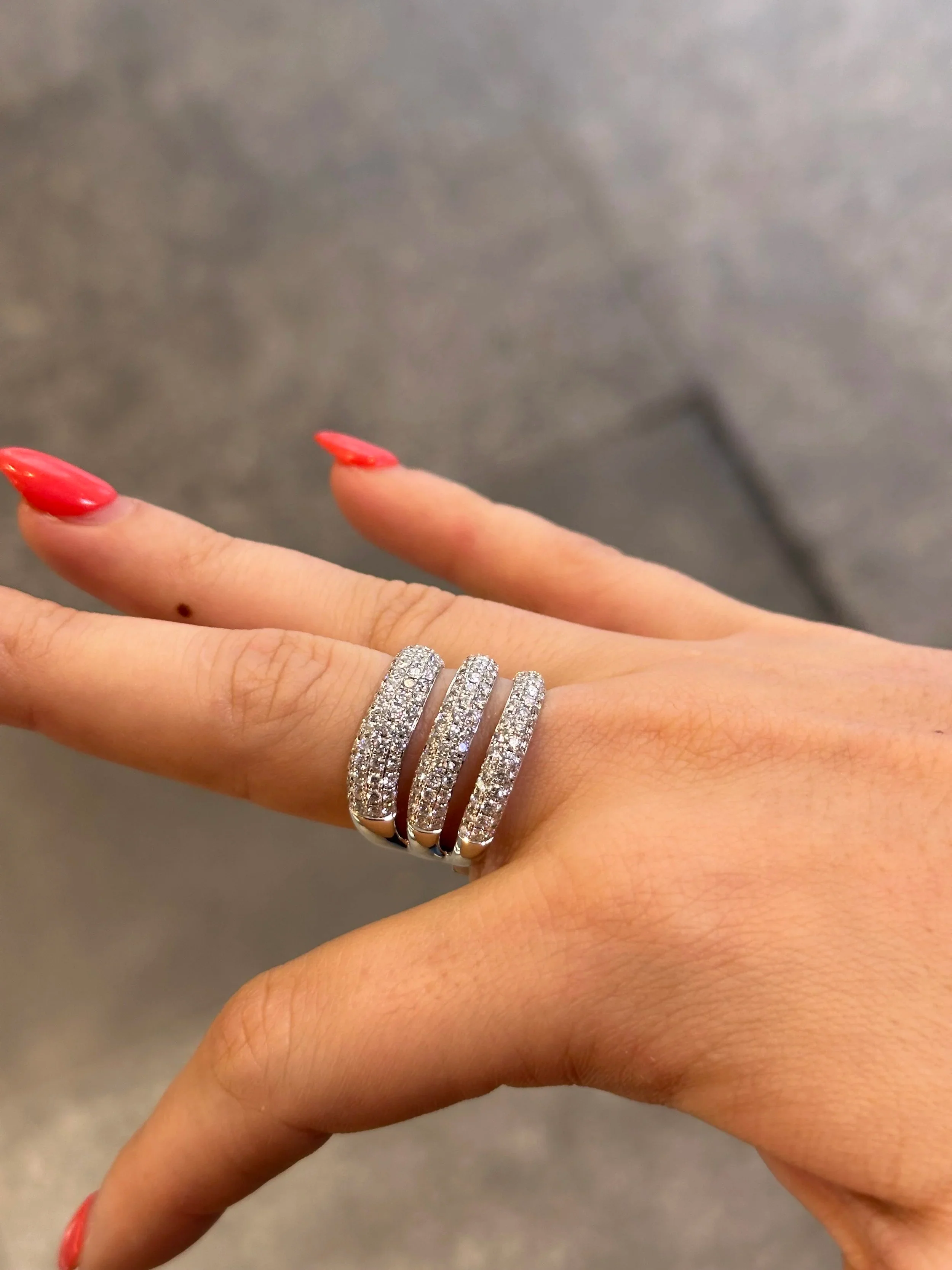 Ladies Three Row Pave Set Diamond Ring - Image 3