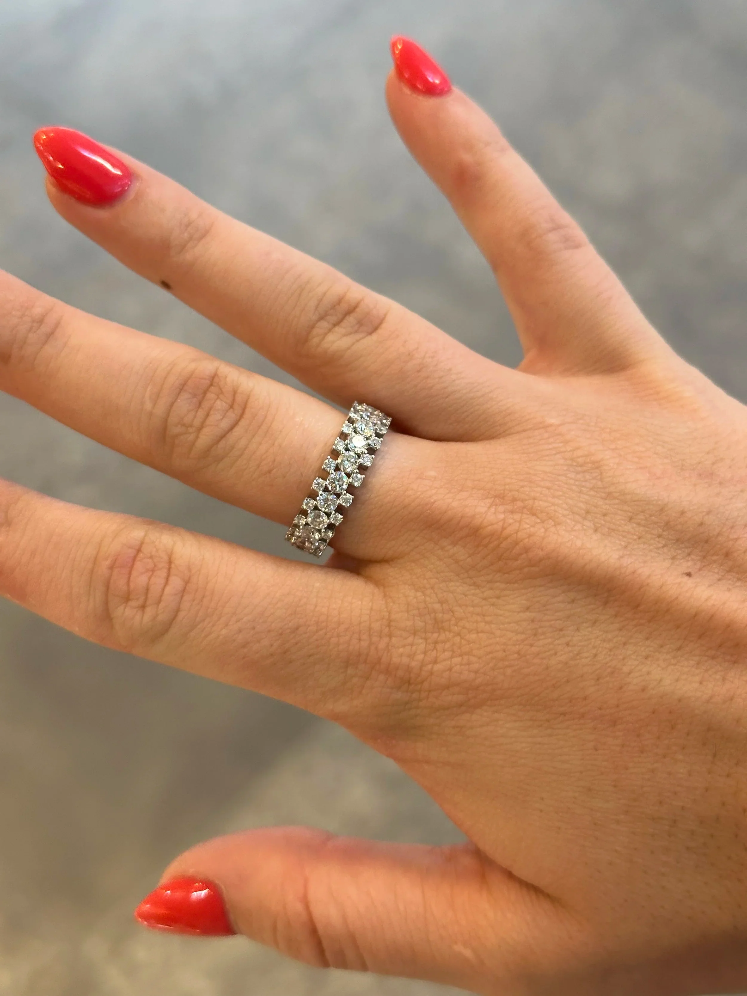 Ladies Three Row Round Diamond Eternity Band - Image 2