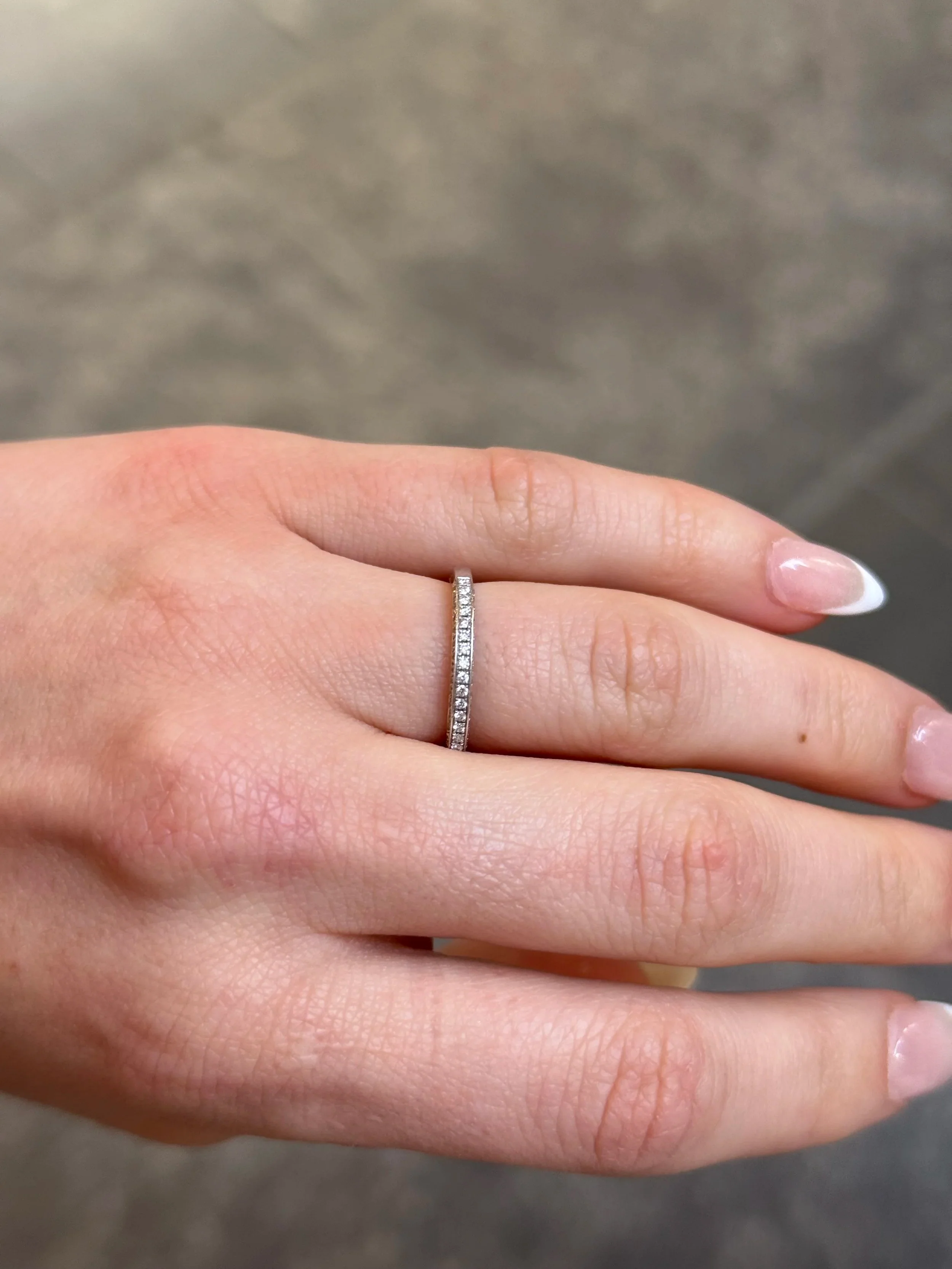 Ladies Three Sided Platinum Wedding Band - Image 2