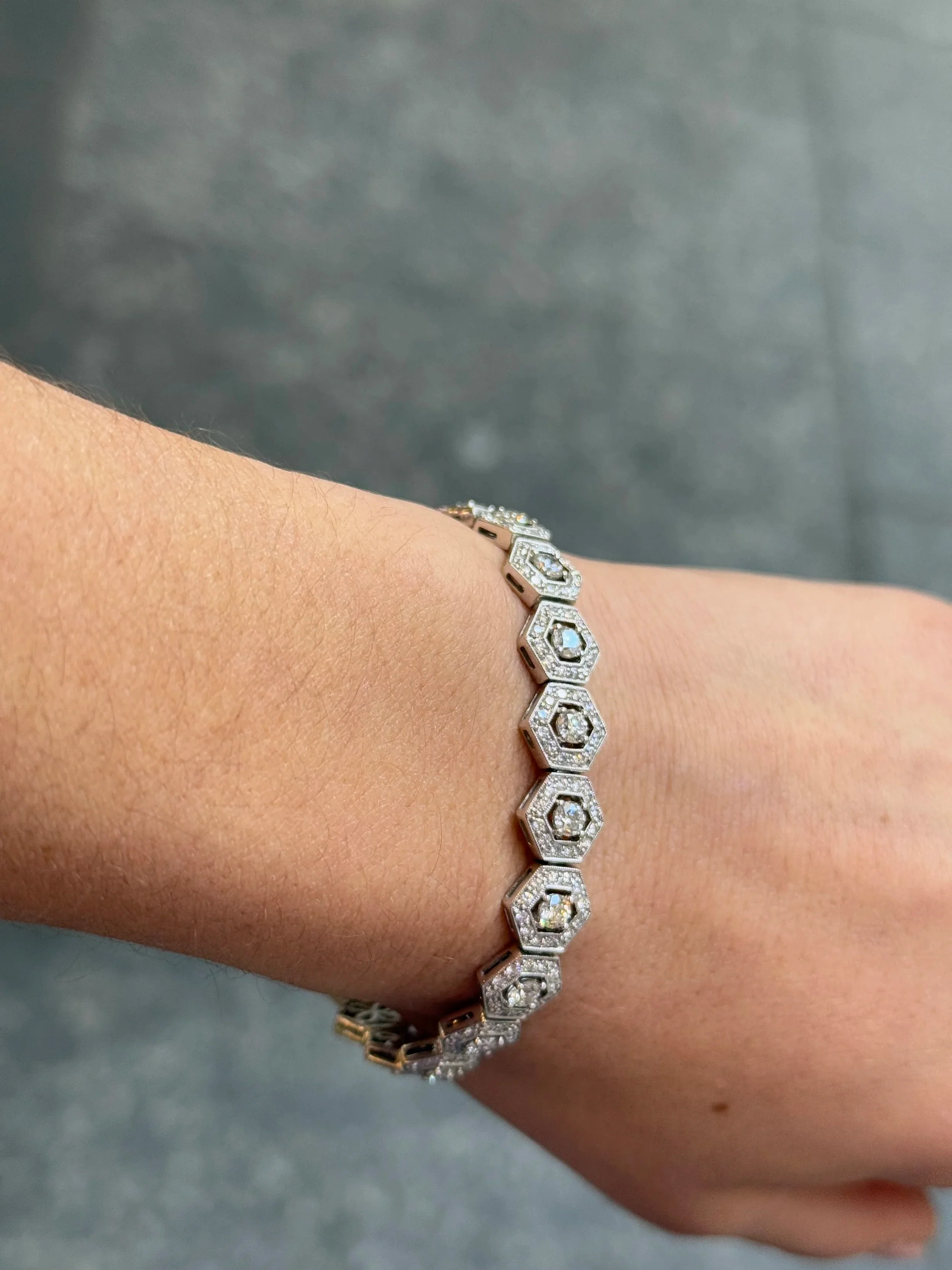 Ladies Vintage Style Hexagon Shape Diamond Bracelet - Image 3