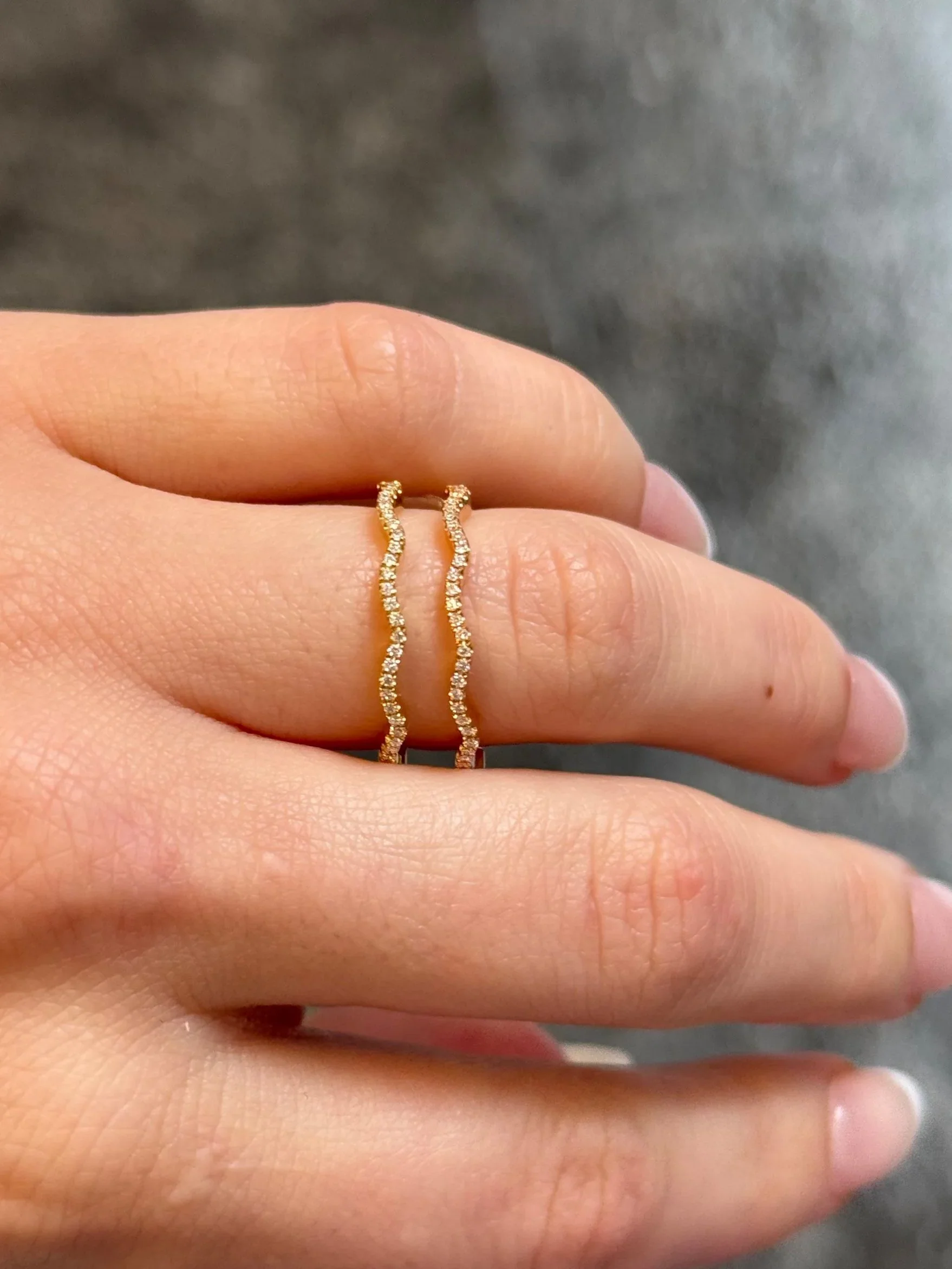 Ladies Wavy Diamond Wedding Band