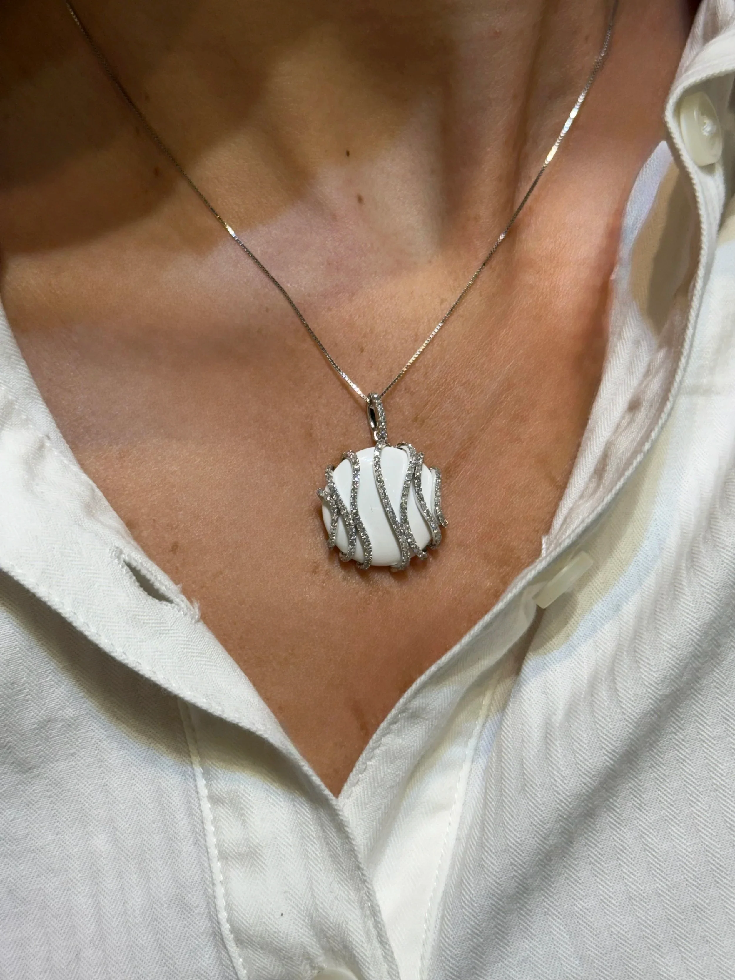 Ladies White Onyx Pendant with Round Diamonds - Image 2