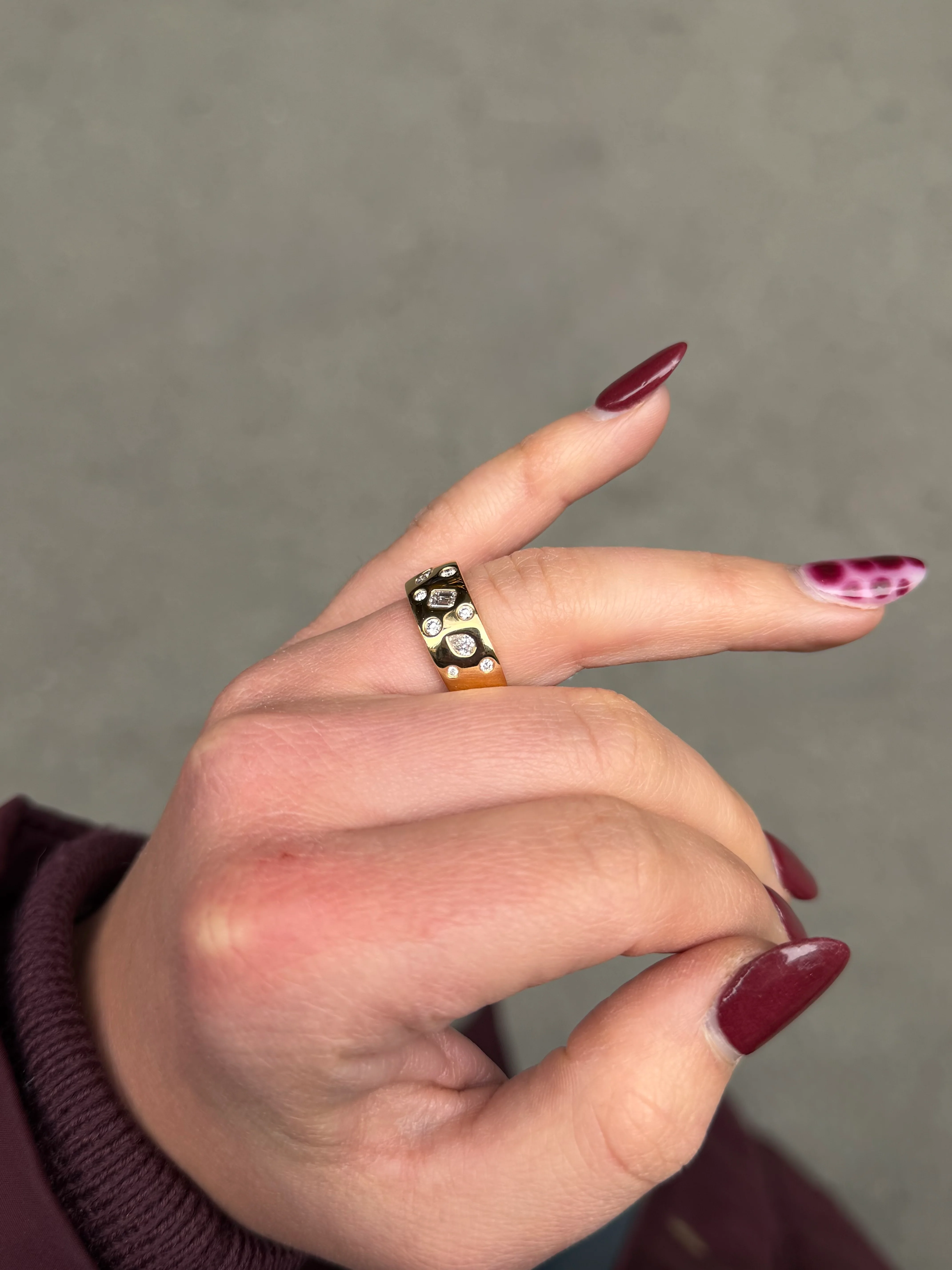 Ladies Wide Galaxy Ring - Image 3