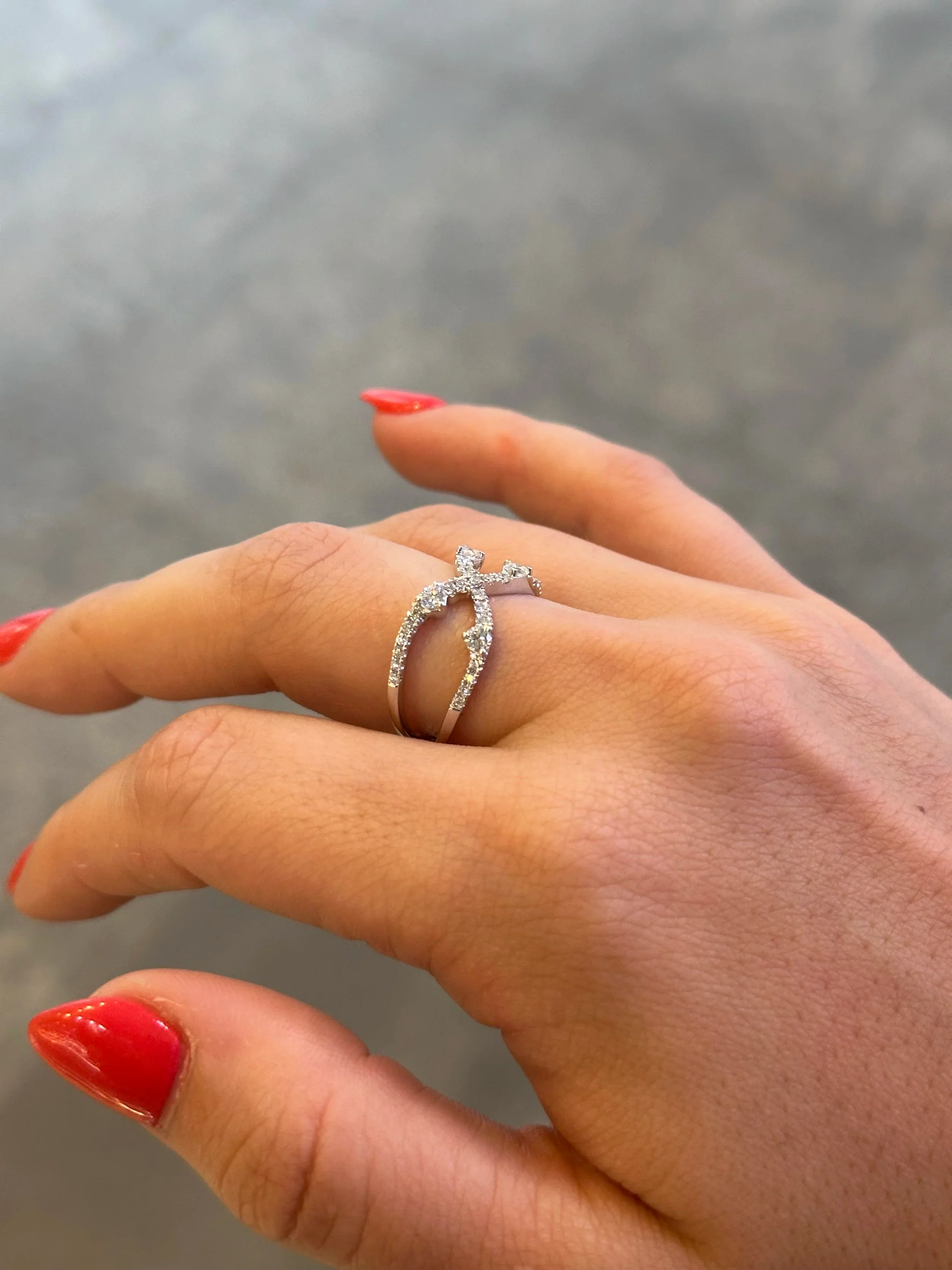Ladies “X” Shaped Diamond Ring - Image 3