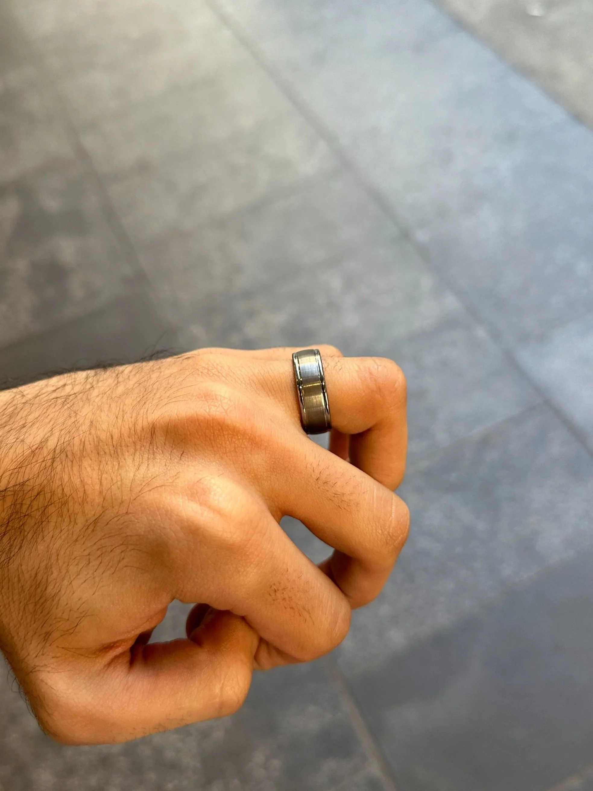 Men’s Tungsten Wedding Band - Image 3