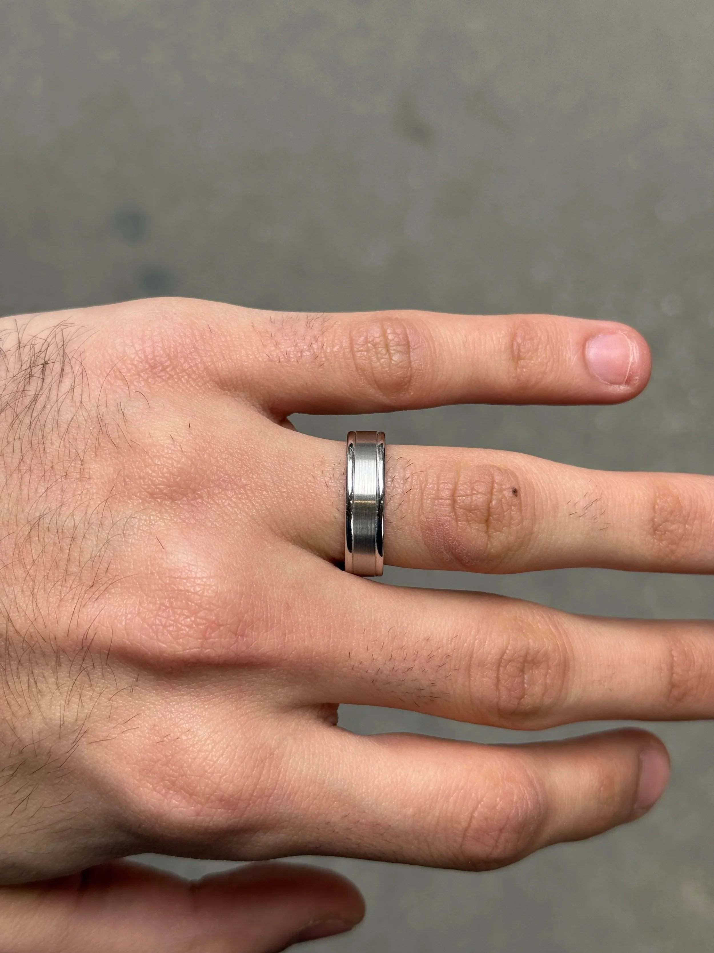 Men's Flat Matte and Polish Finish Wedding Band - Image 2
