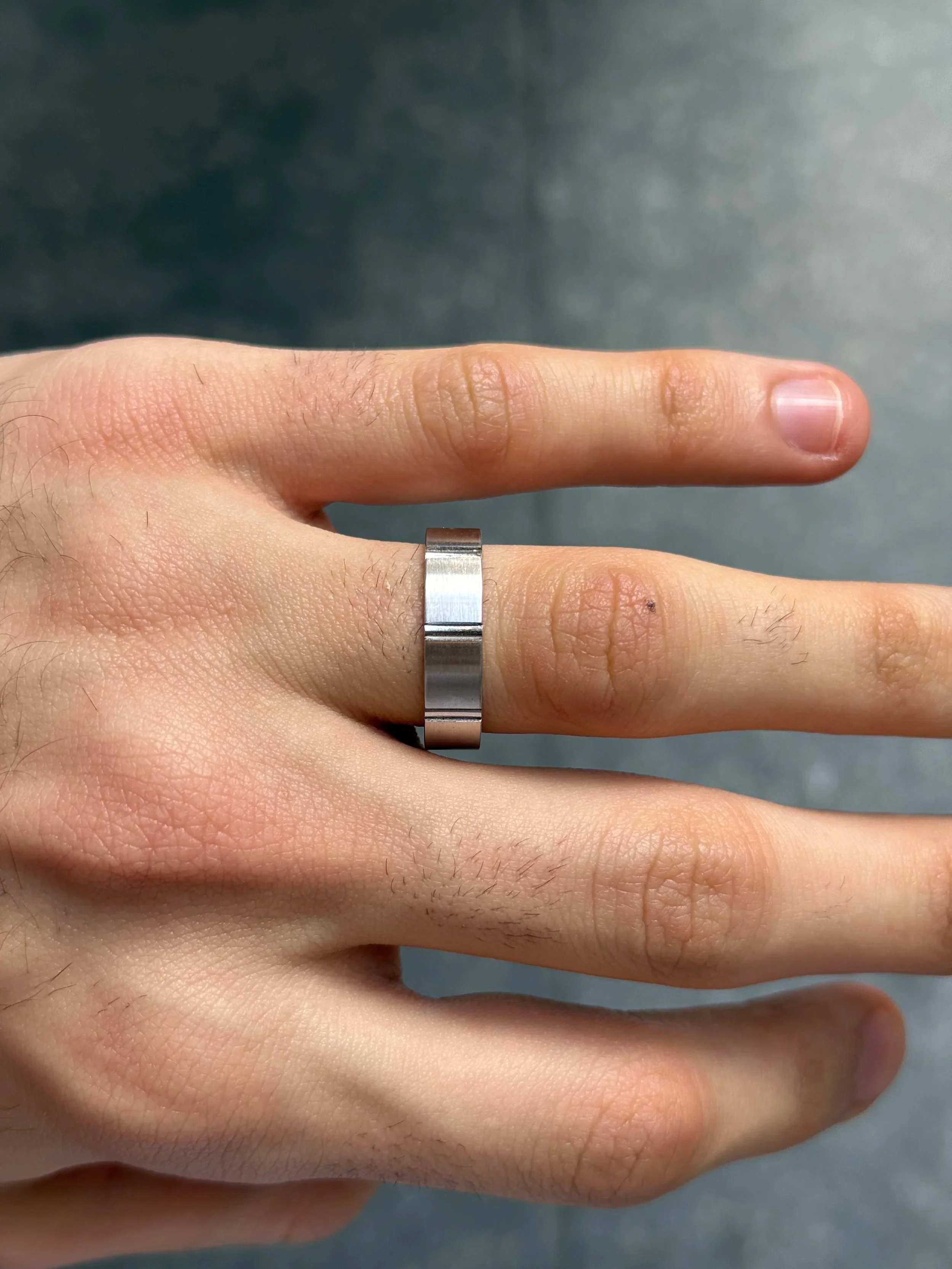 Men's Spaced out Beveled Matte Finish Wedding Band - Image 2